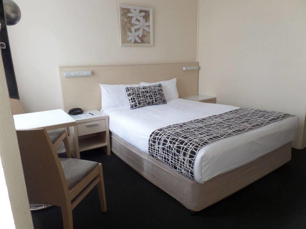 Ashfield Philip Lodge Motel Sydney Kültér fotó